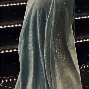 Elegant Sparkling Evening Gown